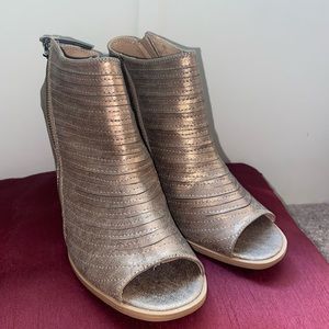 Size 9 1/2 metallic gold booties